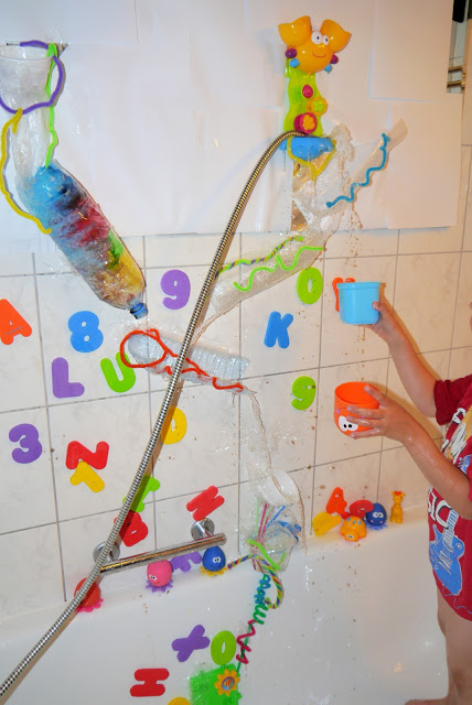 zabawy dla dzieci w domu kreatywnie edukacja przedszkolu dwulatka trzylatka