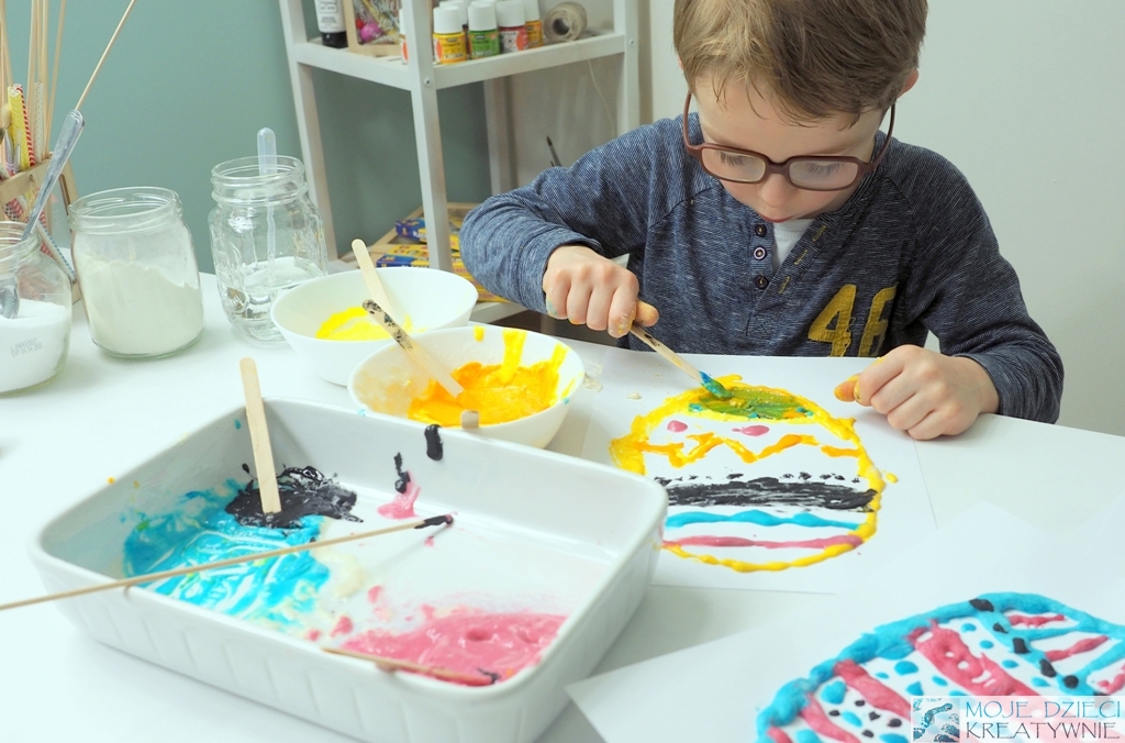 pisanki 3d, rosnące farby, zabawy dla 3 latka kreatywne dzieci