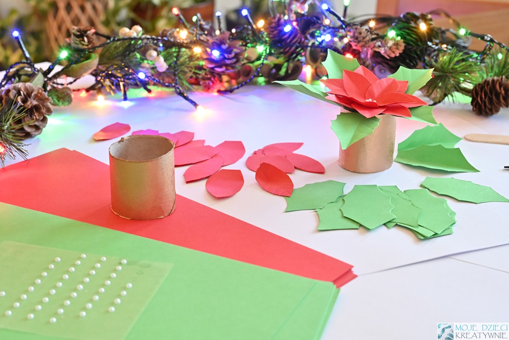 dekoracje z papieru bożonarodzeniowe